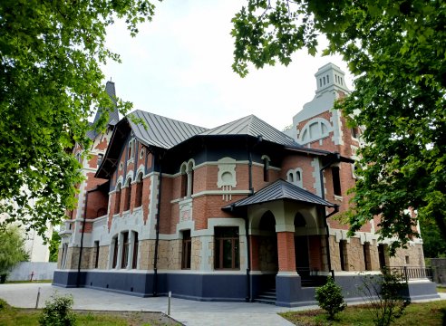 Buildings designed by architect Edmundas Alfonsas Frykas in Poti